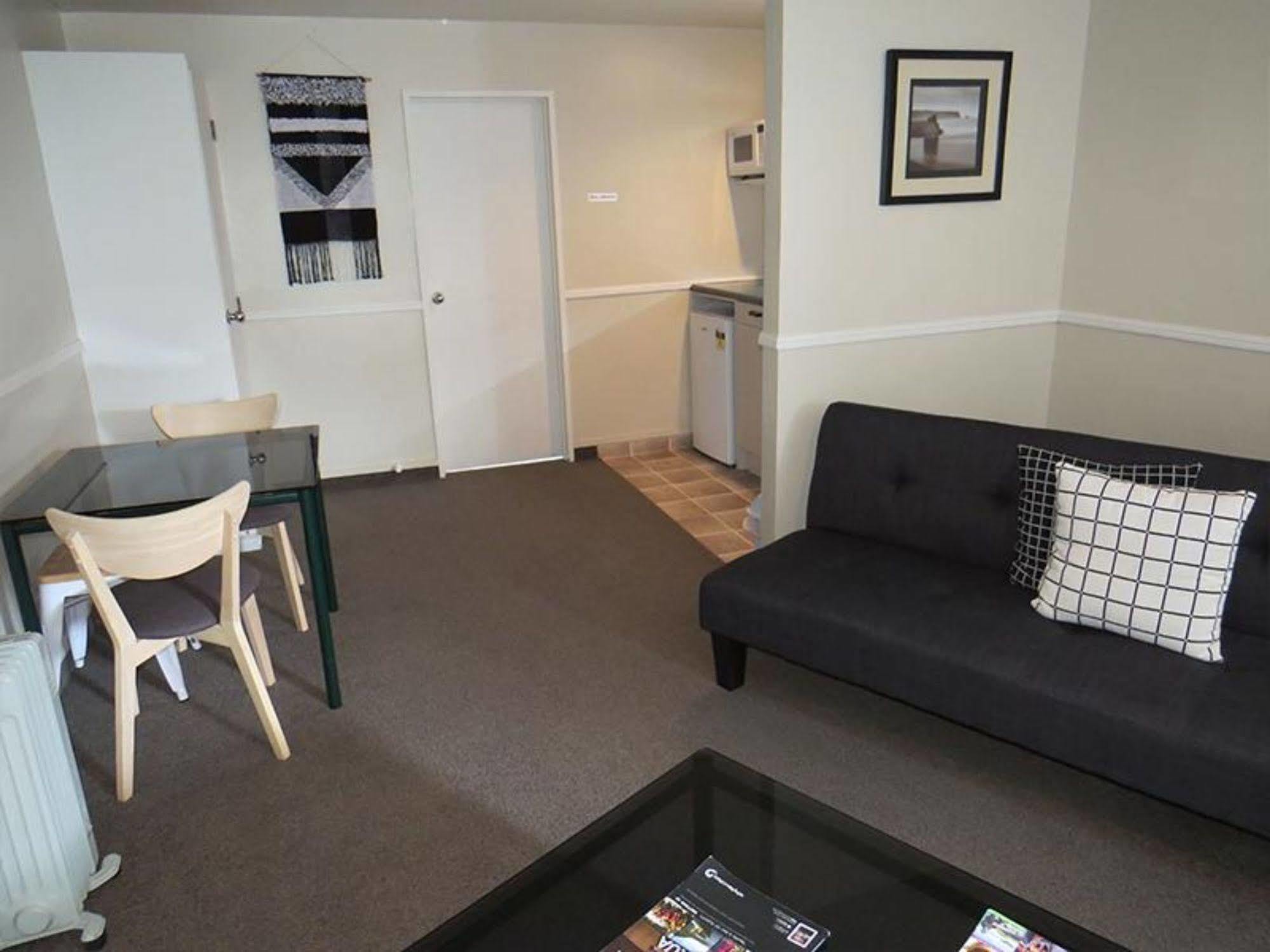 Pohutu Lodge Motel Rotorua Extérieur photo